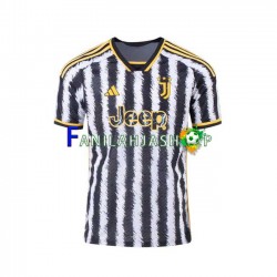 Juventus Pelipaidat Kotipelipaita 2023-2024 Lyhythihainen ,Miehet